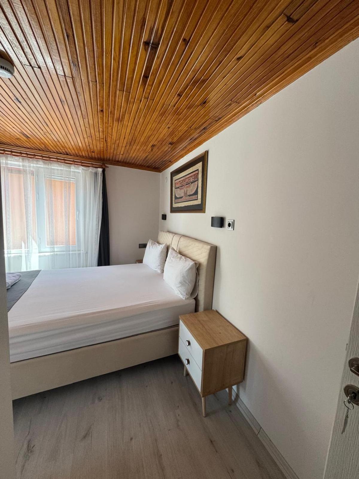 Ali'S Pension Egirdir Extérieur photo